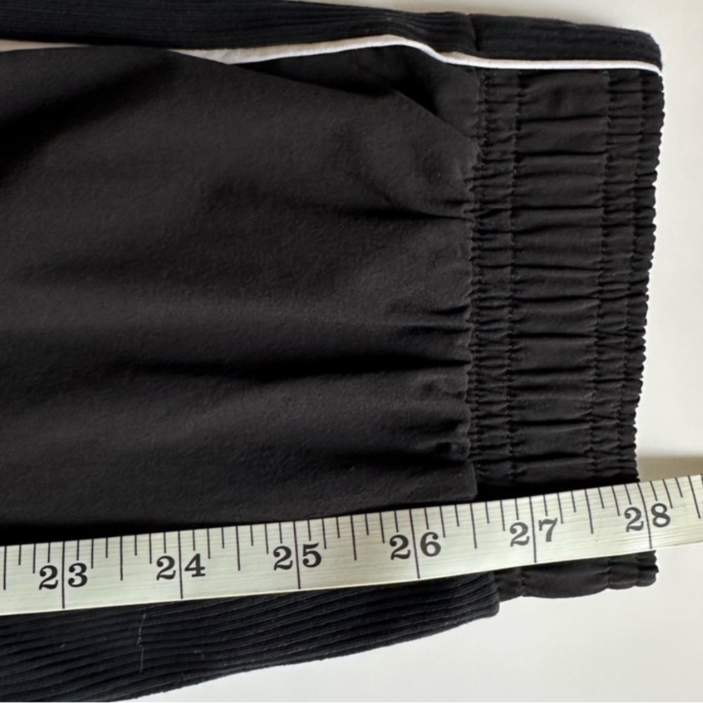 Athleta Brooklyn jogger 6 white trim - Picture 4 of 9